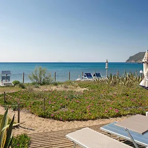 https://il-giardino-di-sabbia.it-tuscanyhotel.com